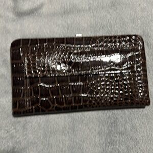 Brown clutch. Like new.